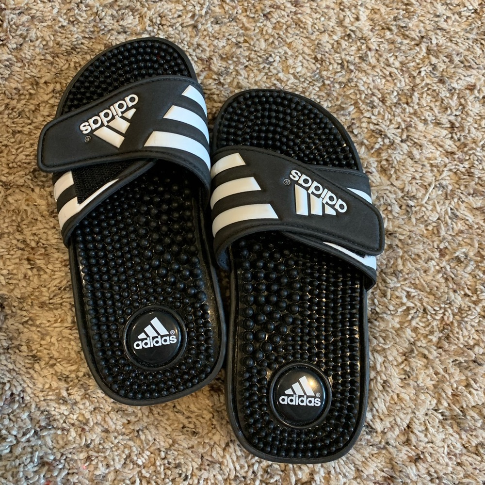 Brand new kids Adidas slides NWOT